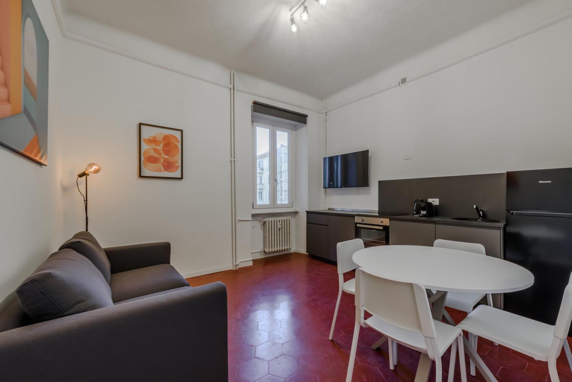 New And Functional Apartments Near The Metro Милано Екстериор снимка